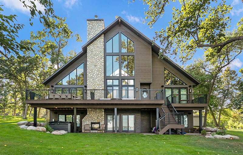 lake eunice home exterior